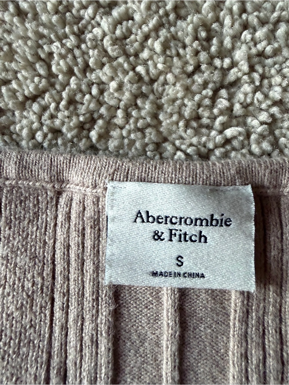 Abercrombie & Fitch Neutral Ribbed Scoop-Neck Bodysuit - Picture 4 of 6